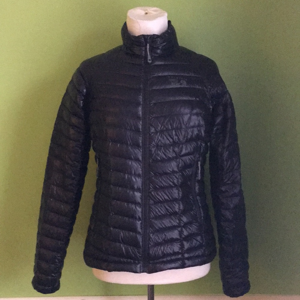 EUC Mountain Hardware Ghost Whisperer Down Jacket